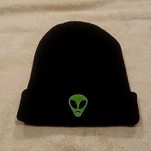 Black Alien toque